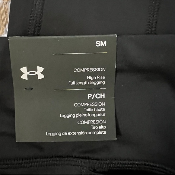 Under Armour Compression Leggings NWT size small - Picture 4 of 10